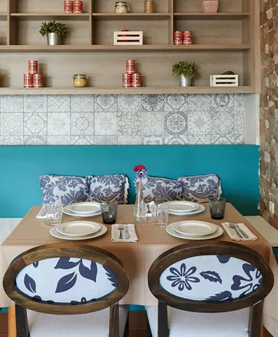 Zoe Hotel