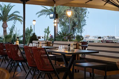 Civitas Suites Hotel