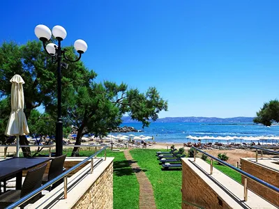 Molos Bay Hotel