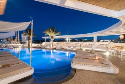 Andronikos Hotel