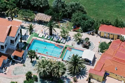HOTEL VILLA GEORGE