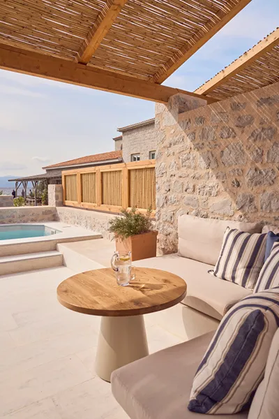 Mandraki Beach Resort