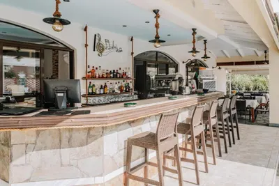 Maltezos Hotel