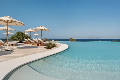 Vione Paros