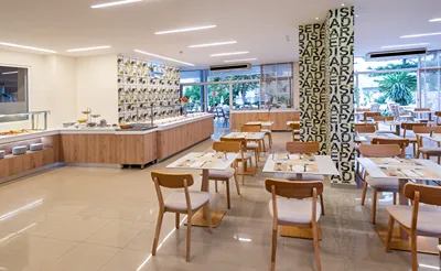 Palm Beach Hotel – Adults Only
