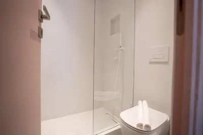 Neo Suites