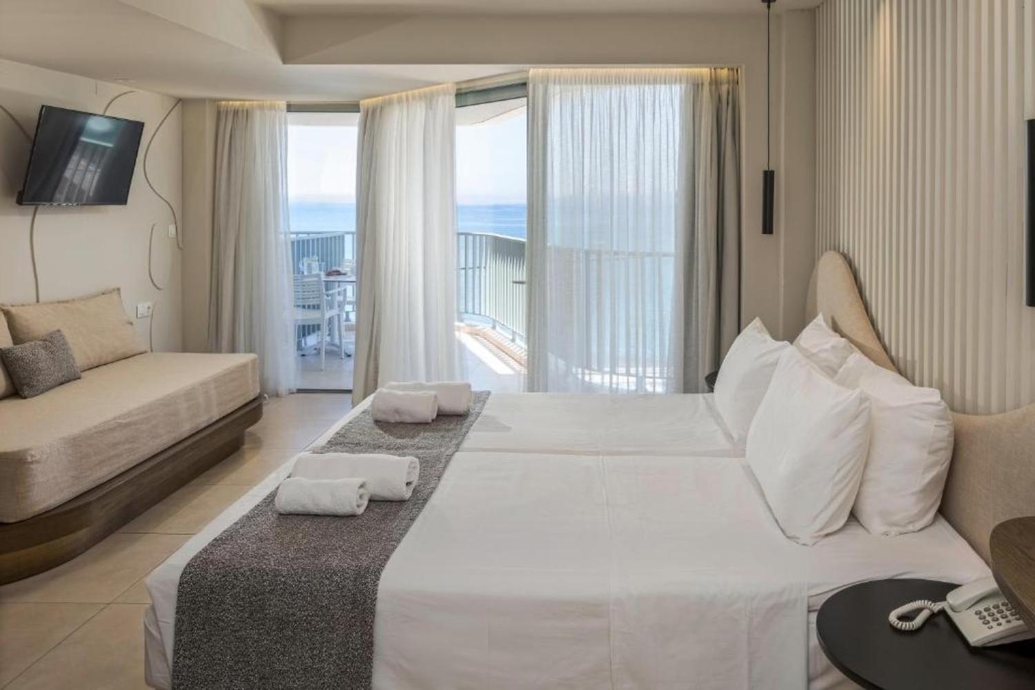 Alia Beach Hotel