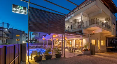 Adonis Hotel