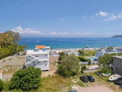 Blue Wave Suites Ixia