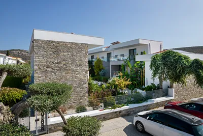 Village Esperia