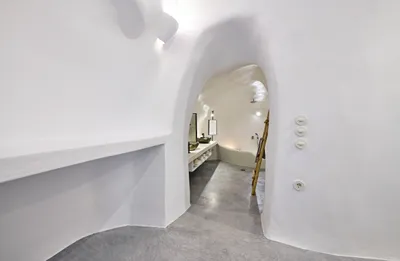 Cave Suite Oia