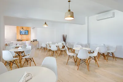 Anamar Santorini Hotel
