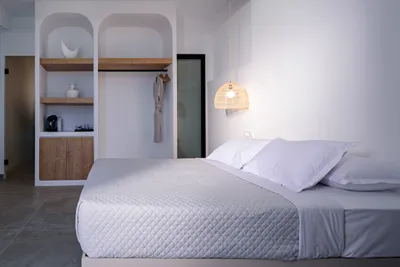 Elia Caldera Suites