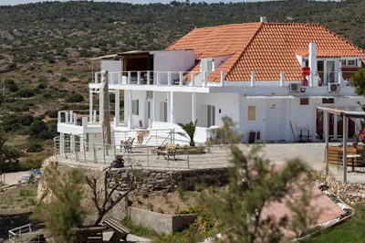Poseidon Apartments & Villas by the Sea