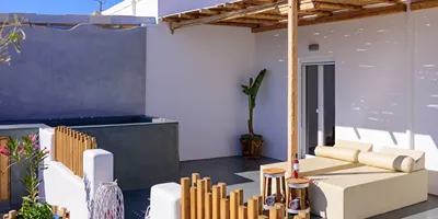 Athiri Luxury Suites Santorini