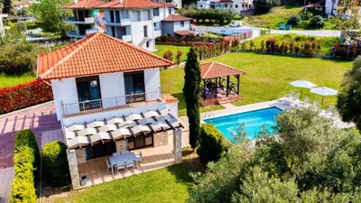 FRIDAY MOOD VILLAS