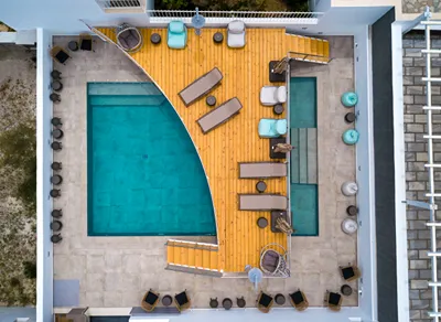 Deluxe Suites Santorini