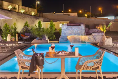Santoterra Antigua Luxury Suites