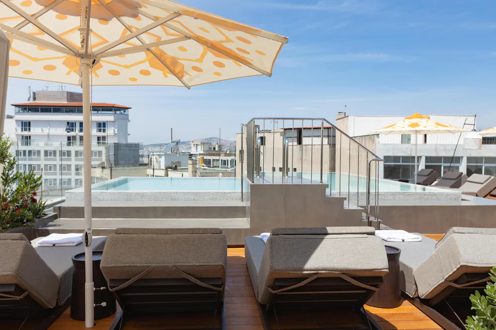 ADIA ALUMA ATHENS, CURIO COLLECTION BY HILTON (KING GUEST ROOM)