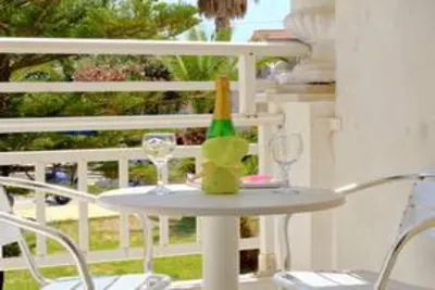 Ikaros Hotel - Zakynthos