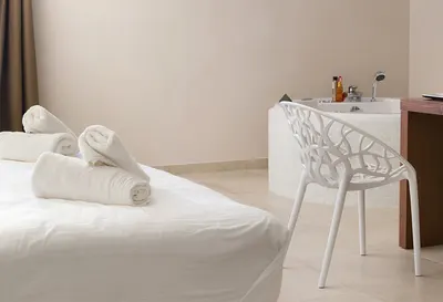 Electra Hotel