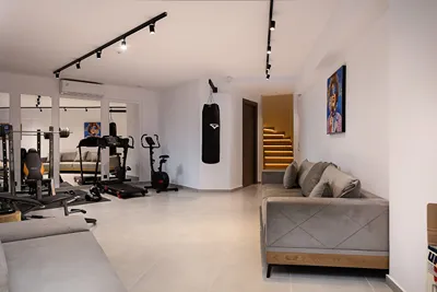 Elmima Luxury Villa
