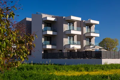 Arente Apartments