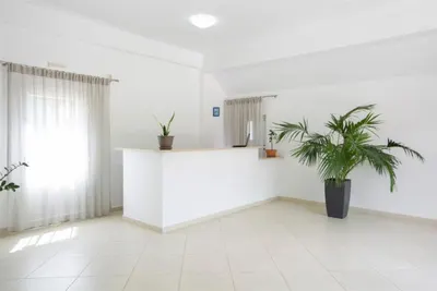 Menes Hotel