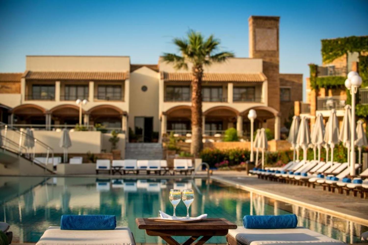 Bella Beach Hotel