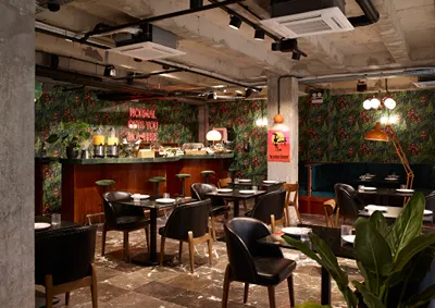 Max Brown Athens