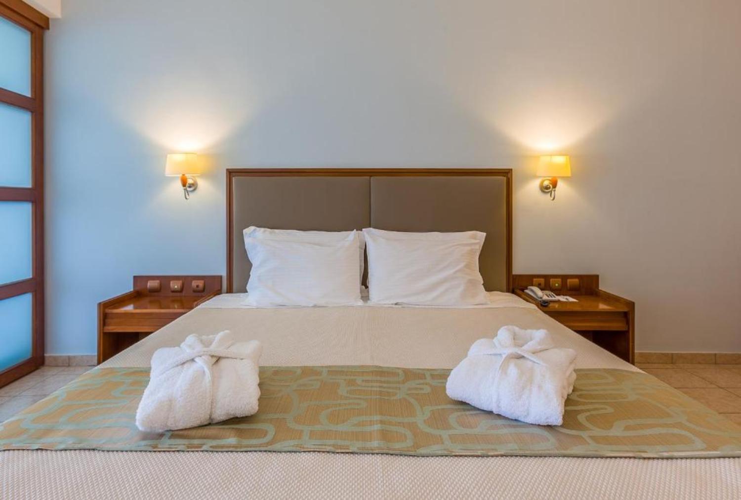 Kipriotis Maris Suites by Anayia All Inclusive Resorts