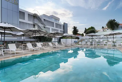 Ray Hotel