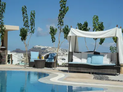 SANTORINI HOTEL MESOTOPOS