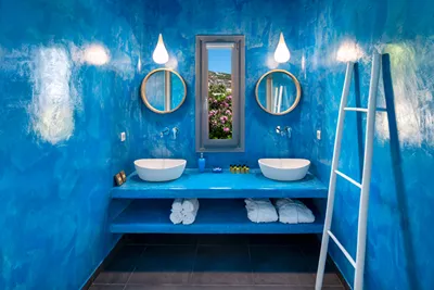 San Marino Suites