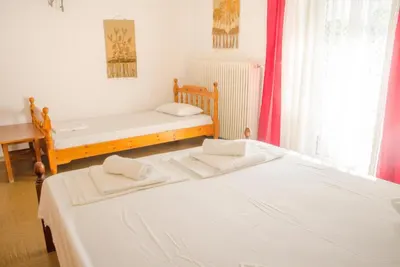 Theo Hotel
