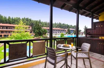 Simantro Resort