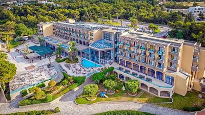 KRESTEN PALACE HOTEL