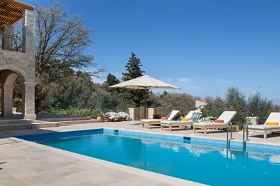 Vederi Estate