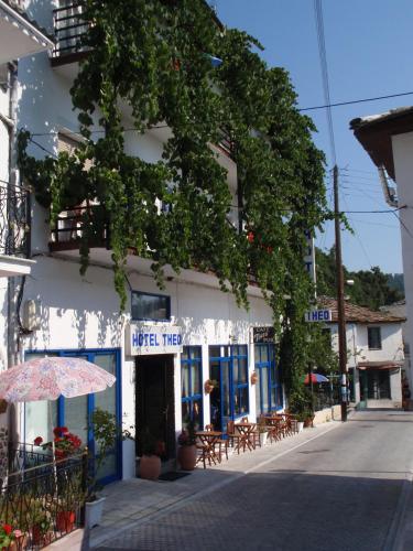 Theo Hotel