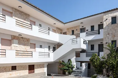 Amalthia Luxury Suites