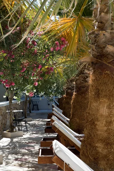 Rosebay Hotel