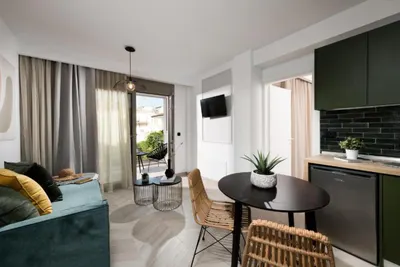 Alkyon Hotel