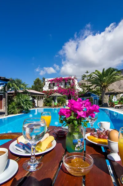 Holiday Beach Resort Santorini