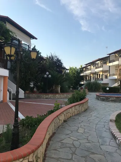 IOLI VILLAGE HOTEL