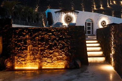 Theano Apartments Santorini