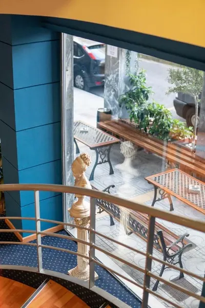 Argo Hotel