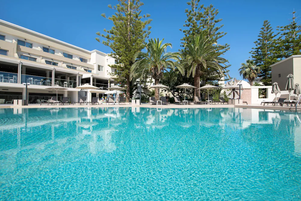 Vantaris Palace Hotel
