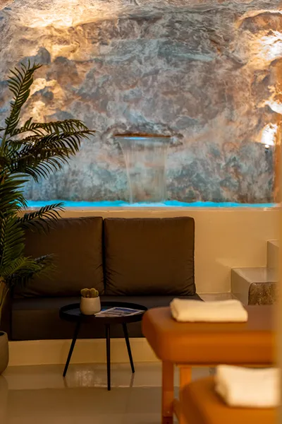 Ftelia Black Villas