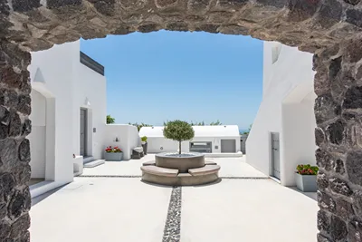 White Harmony Suites Santorini