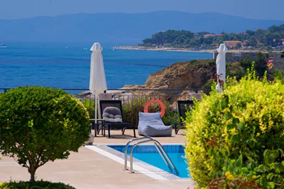 Blue Jasmine Hotel